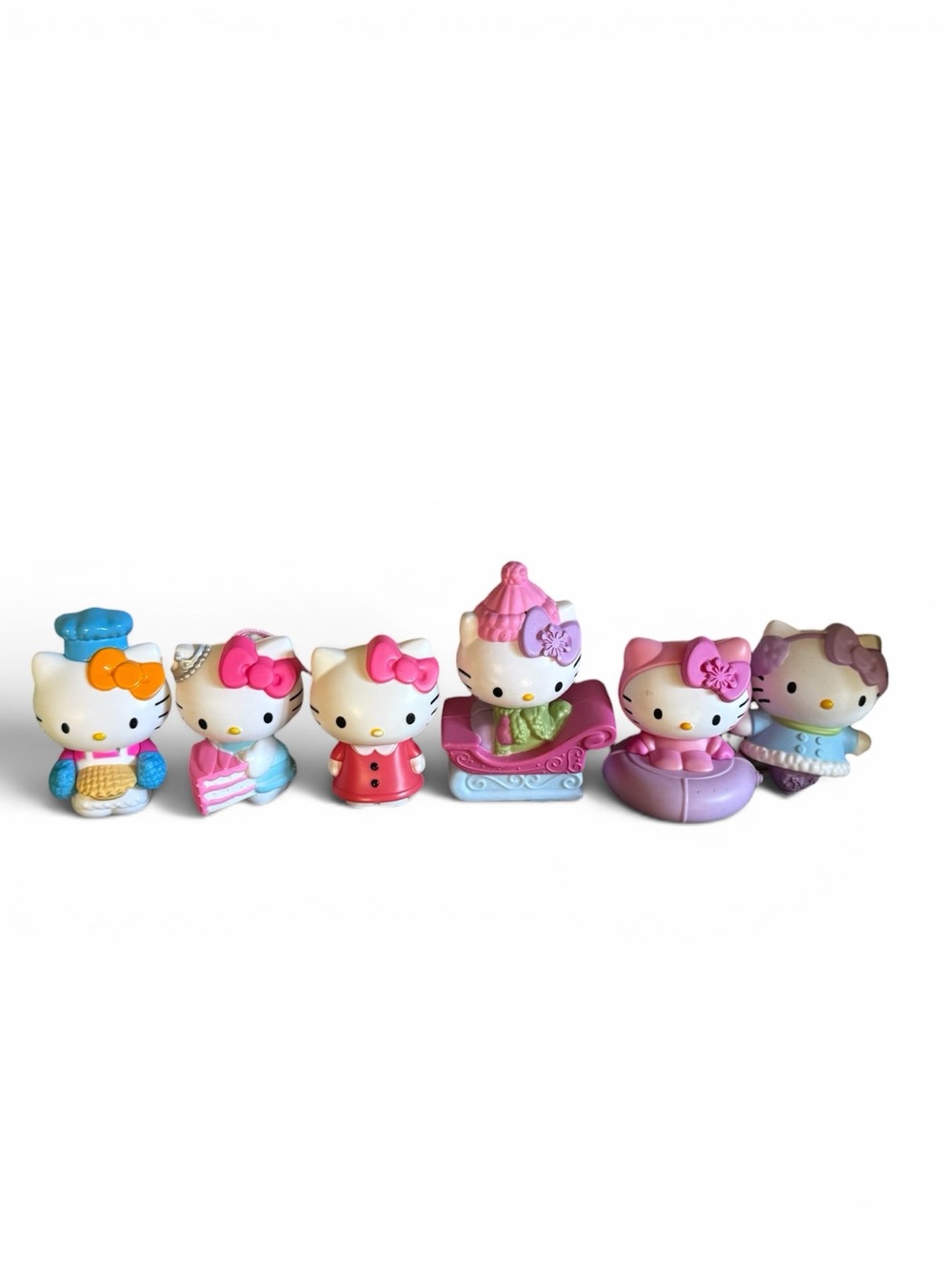 Assorted hello kitty toys